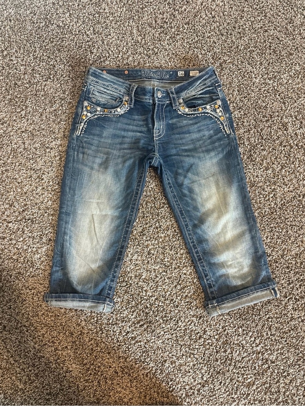 Womens Embellished Denim Capri Jeans - Blue
